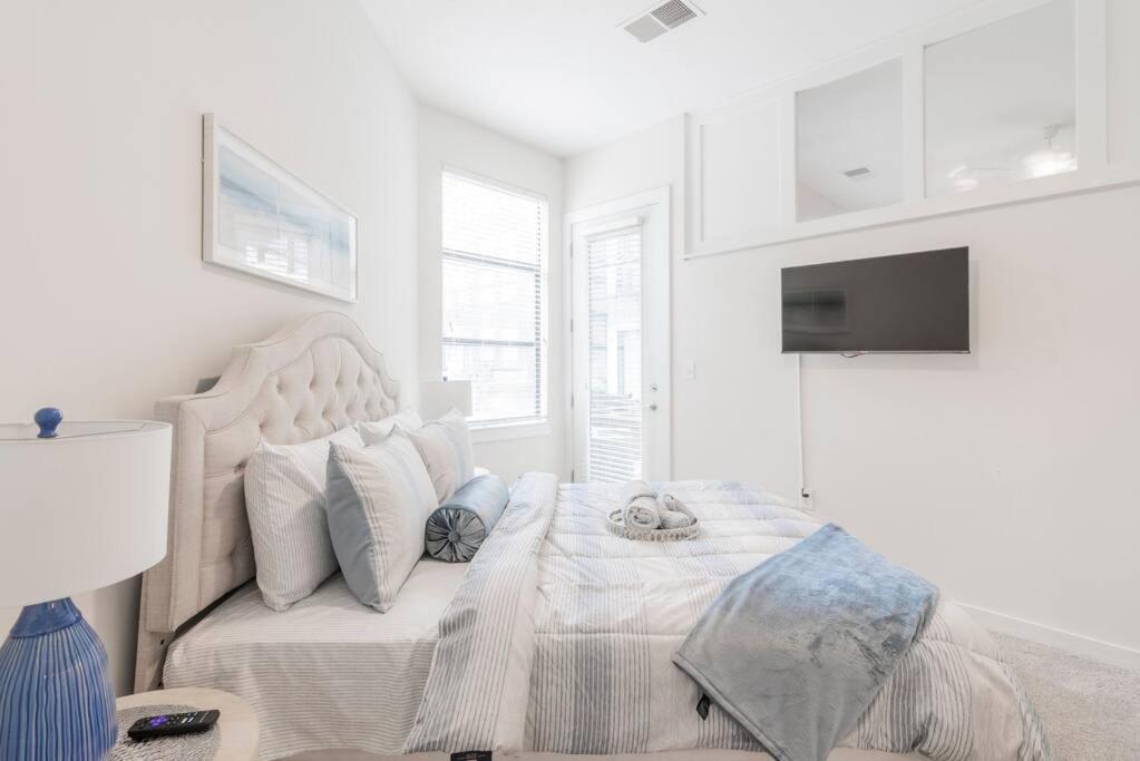 Charming Cozy Apartment With Wi-Fi & Free Parking تشارلوت المظهر الخارجي الصورة