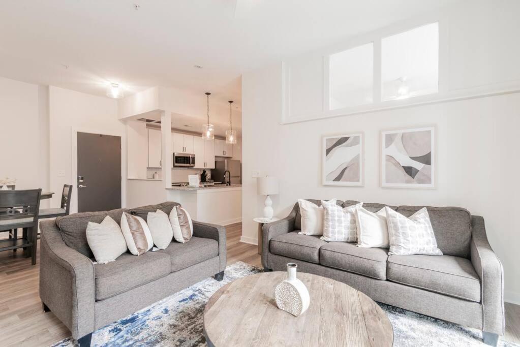 Charming Cozy Apartment With Wi-Fi & Free Parking تشارلوت المظهر الخارجي الصورة