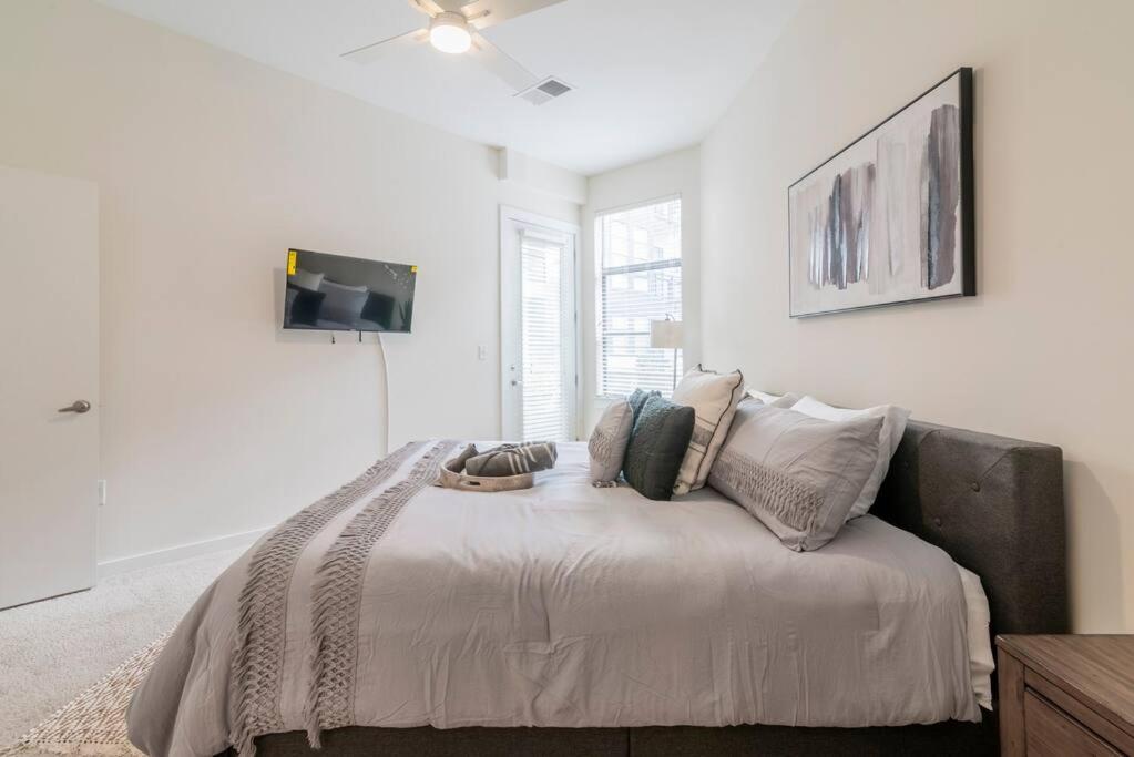 Charming Cozy Apartment With Wi-Fi & Free Parking تشارلوت المظهر الخارجي الصورة